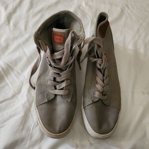 Levi's men's size 11 grey high top shoes #SS4